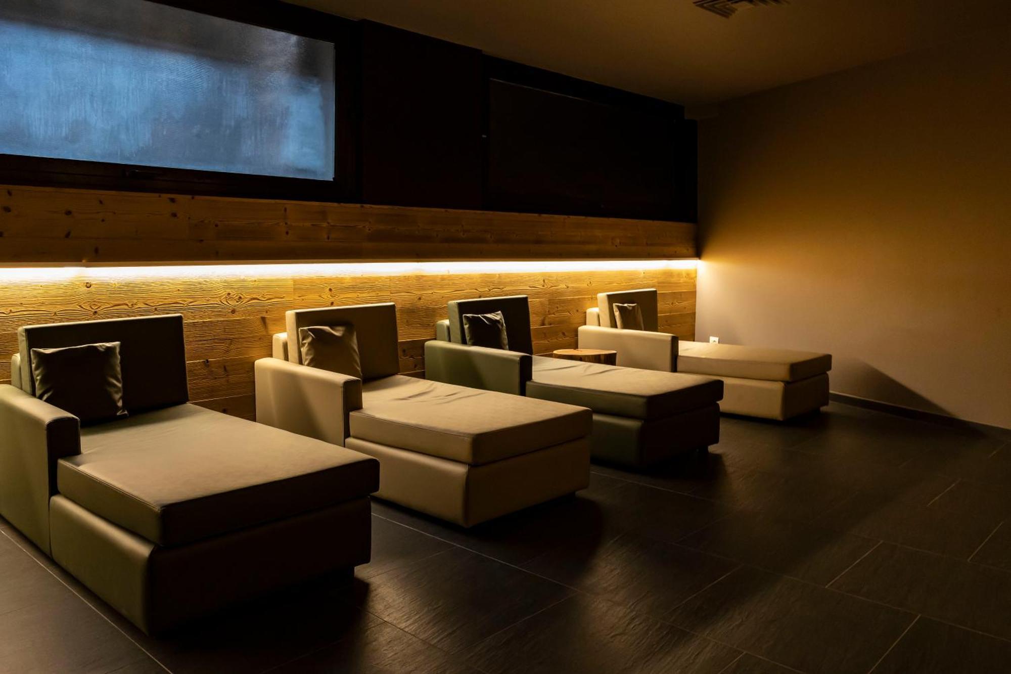 Linta Hotel Wellness & Spa อาเซียโก ภายนอก รูปภาพ